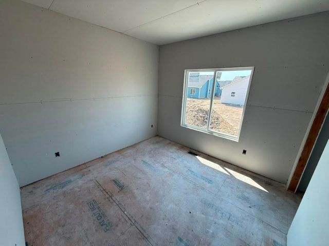 8991 N Joshua Dr, Bel Aire, KS 67226