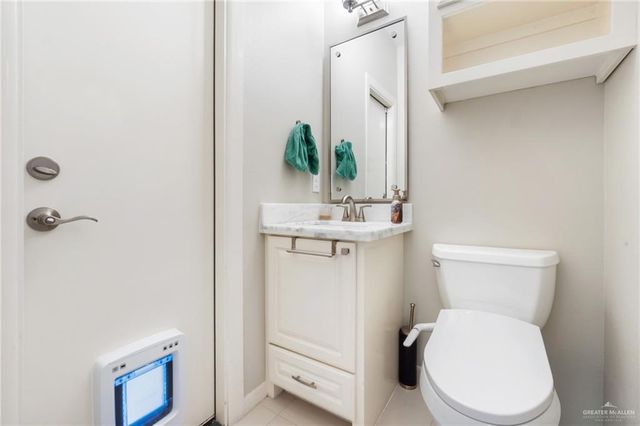 812 W Arapaho Avenue, Pharr, TX 78577