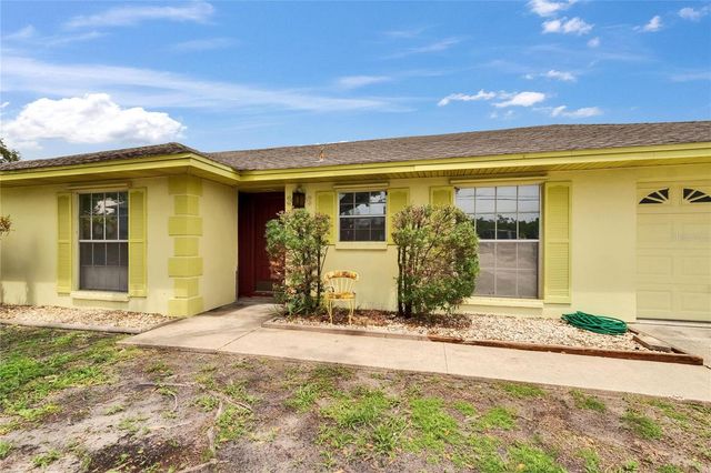 814 SEABREEZE DRIVE, Ruskin, FL 33570
