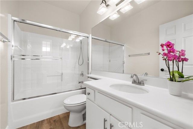 29 Darlington, Irvine, CA 92620