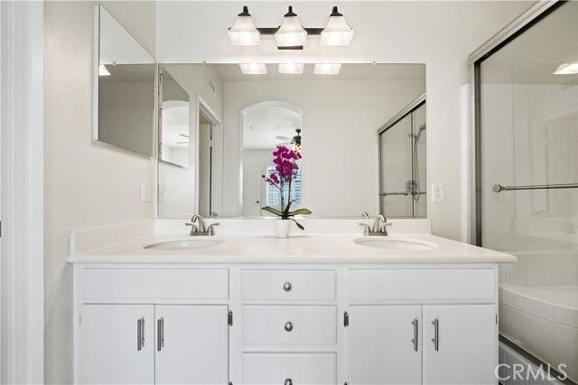 29 Darlington, Irvine, CA 92620