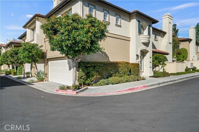 29 Darlington, Irvine, CA 92620