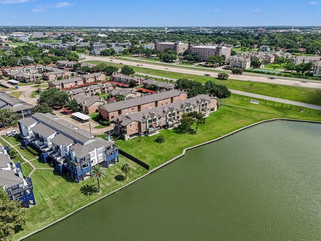 18800 Egret Bay Boulevard 1603, Webster, TX 77058