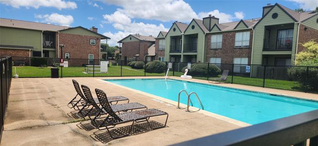 18800 Egret Bay Boulevard 1603, Webster, TX 77058