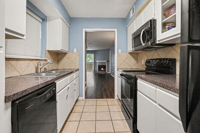18800 Egret Bay Boulevard 1603, Webster, TX 77058