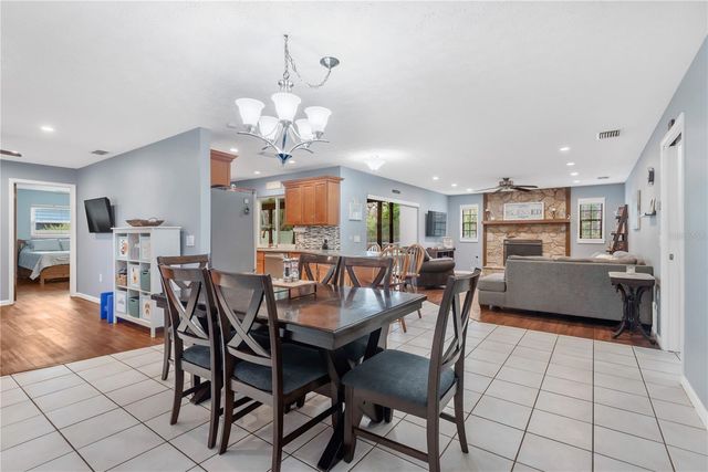 8513 DEE CIRCLE, Riverview, FL 33569