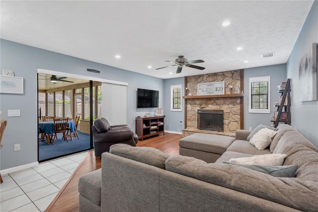 8513 DEE CIRCLE, Riverview, FL 33569