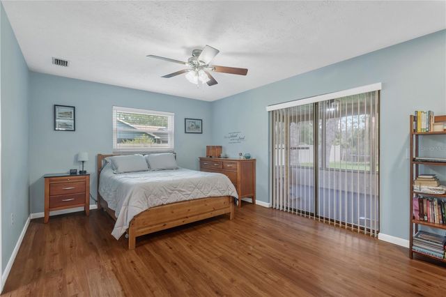 8513 DEE CIRCLE, Riverview, FL 33569