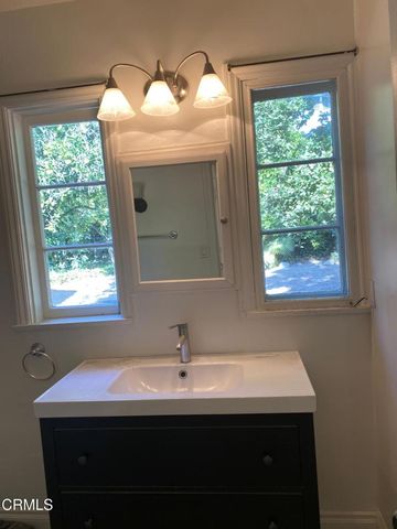 4918 Commonwealth Avenue, La Canada Flintridge, CA 91011