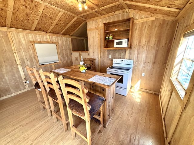 454 Bear Ridge Road, Bowie, TX 76230