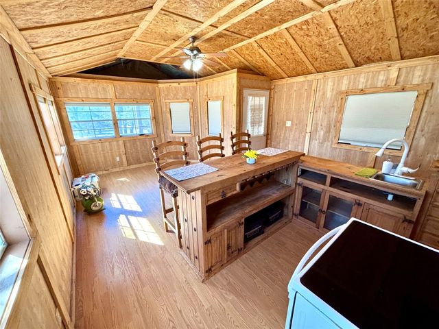 454 Bear Ridge Road, Bowie, TX 76230