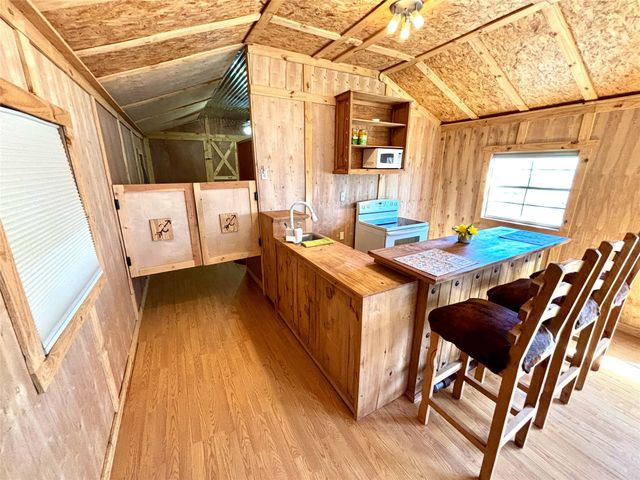 454 Bear Ridge Road, Bowie, TX 76230