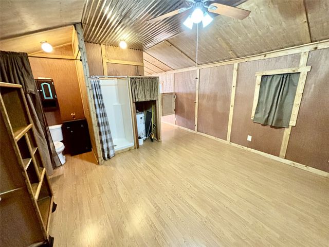 454 Bear Ridge Road, Bowie, TX 76230