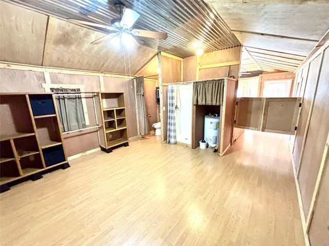 454 Bear Ridge Road, Bowie, TX 76230