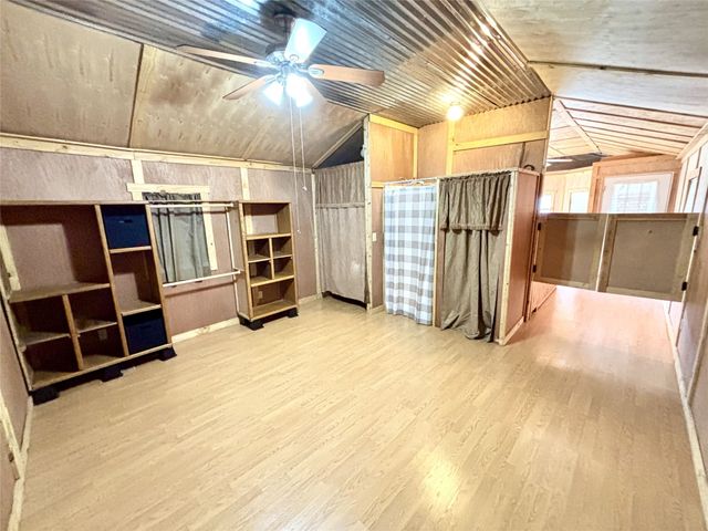 454 Bear Ridge Road, Bowie, TX 76230