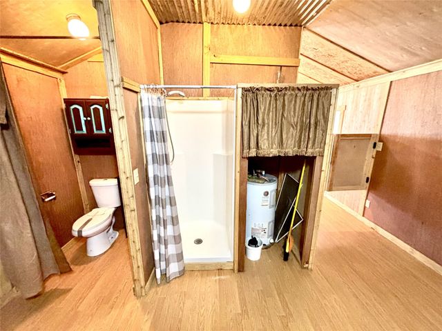 454 Bear Ridge Road, Bowie, TX 76230