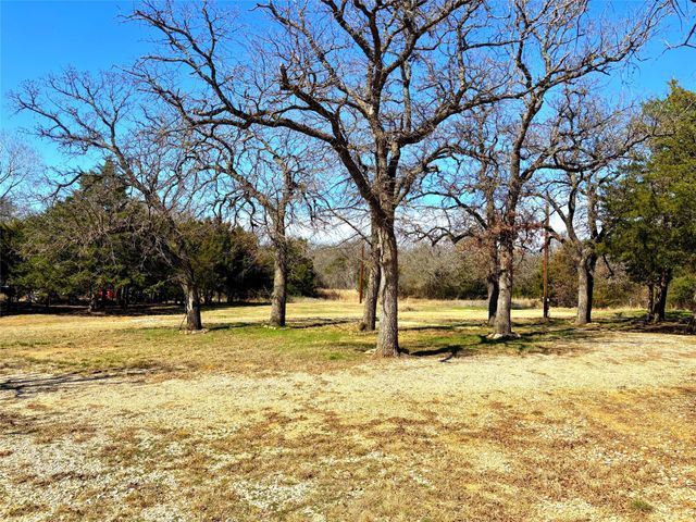 454 Bear Ridge Road, Bowie, TX 76230