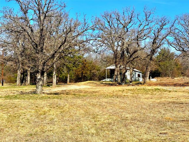 454 Bear Ridge Road, Bowie, TX 76230