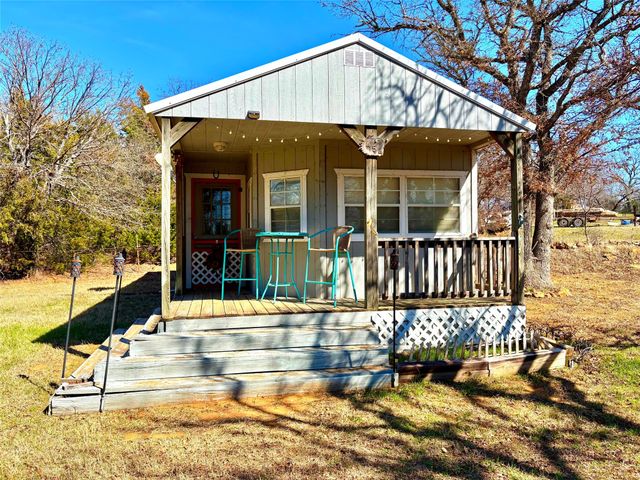 454 Bear Ridge Road, Bowie, TX 76230
