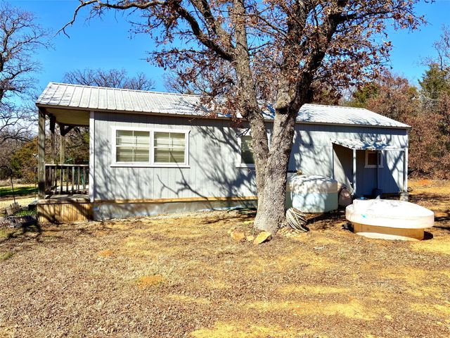 454 Bear Ridge Road, Bowie, TX 76230