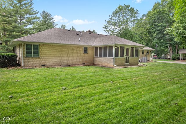 8114 Black Oak Drive, Plainfield, IN 46168