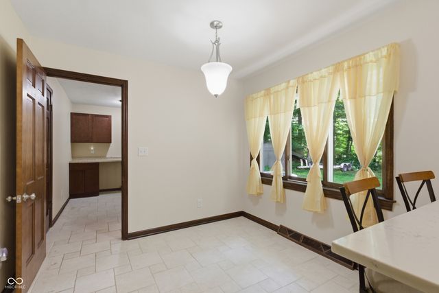 8114 Black Oak Drive, Plainfield, IN 46168