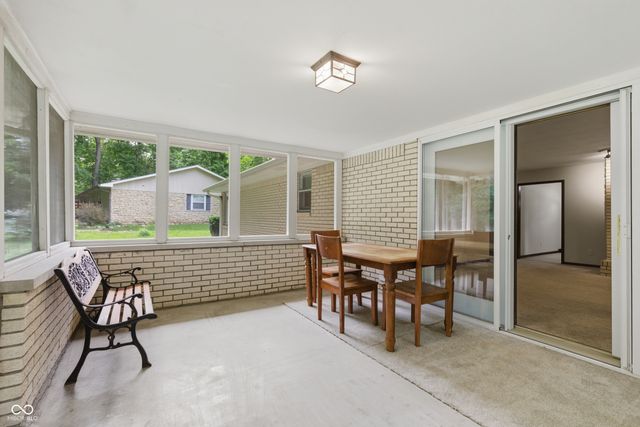 8114 Black Oak Drive, Plainfield, IN 46168