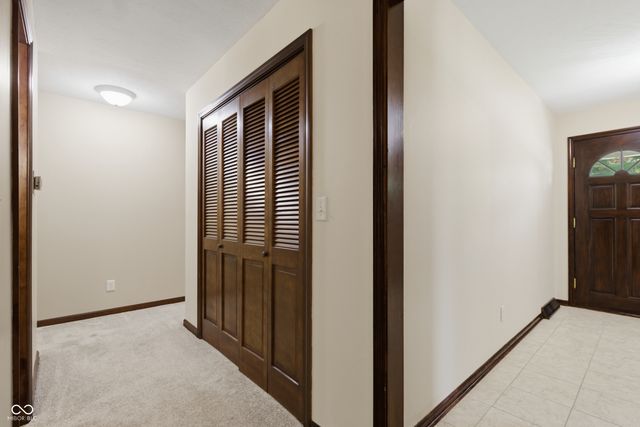 8114 Black Oak Drive, Plainfield, IN 46168