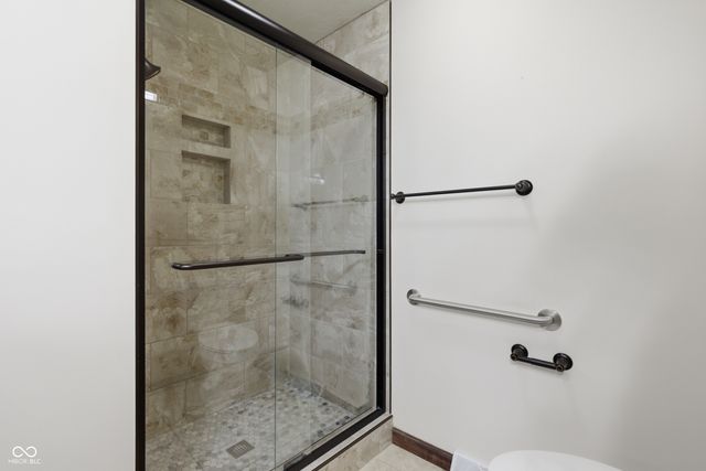 8114 Black Oak Drive, Plainfield, IN 46168