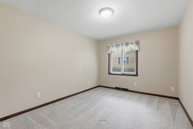8114 Black Oak Drive, Plainfield, IN 46168