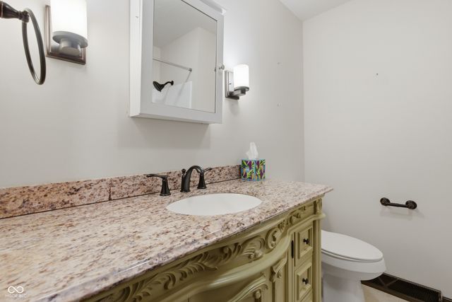 8114 Black Oak Drive, Plainfield, IN 46168