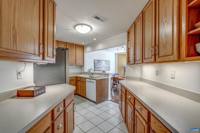 1374 WIMBLEDON WAY, Charlottesville, VA 22901