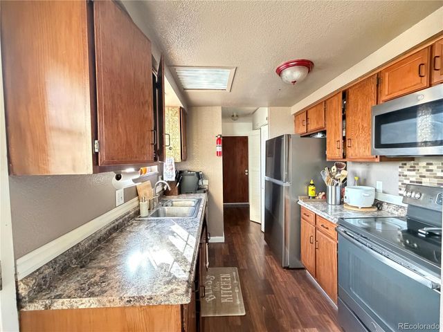 4784 S Olathe Way, Aurora, CO 80015