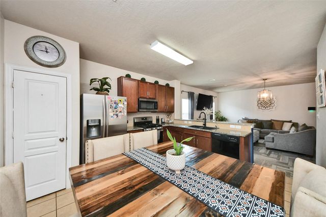 1107 Starflower Lane, Baytown, TX 77521