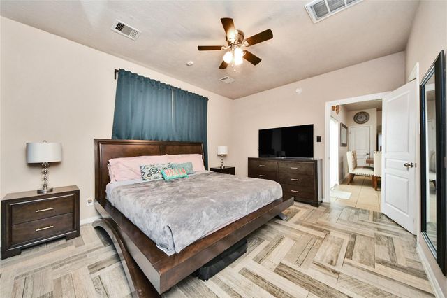 1107 Starflower Lane, Baytown, TX 77521