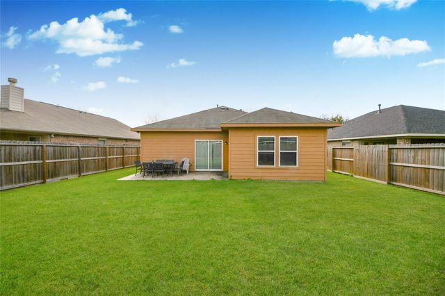 1107 Starflower Lane, Baytown, TX 77521