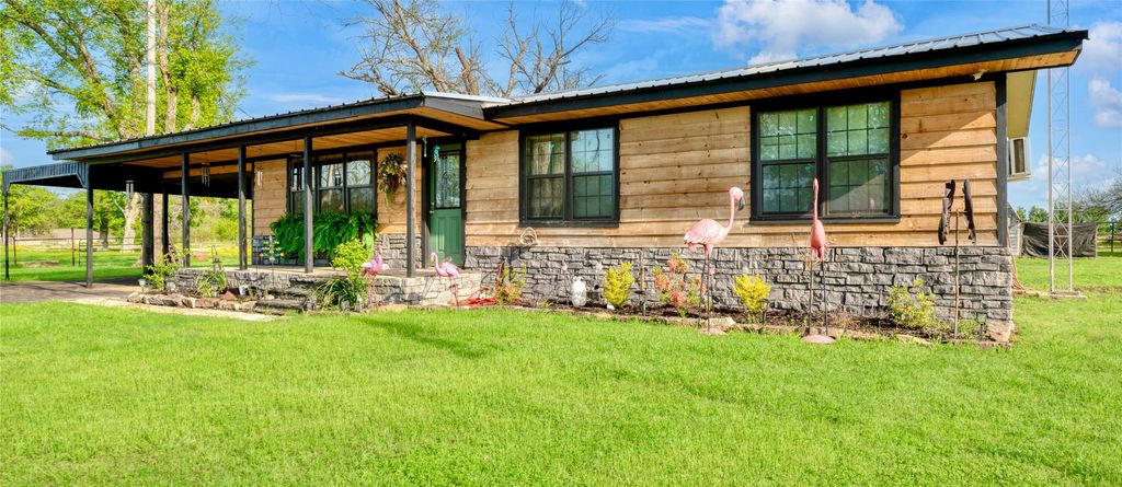8027 Farm Road 196, Pattonville, TX 75468