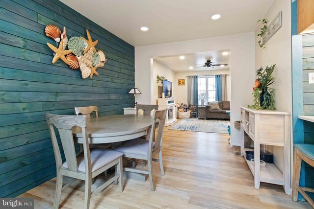 39 LAUREL DR, Myerstown, PA 17067