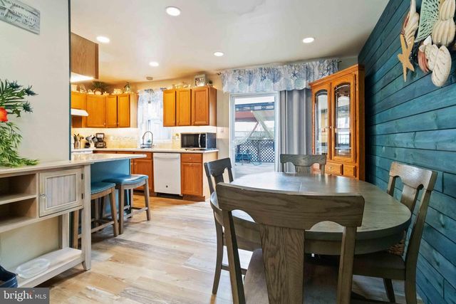 39 LAUREL DR, Myerstown, PA 17067