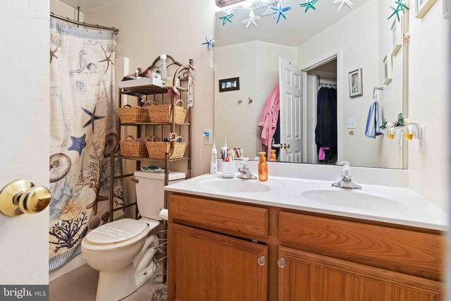 39 LAUREL DR, Myerstown, PA 17067