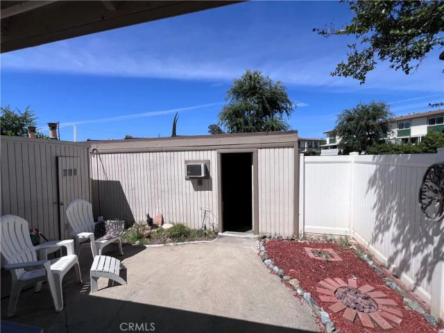 8221 GINNIS Green, Buena Park, CA 90621