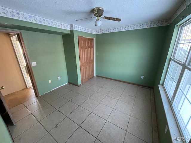 5129 Stacey Drive, Granite City, IL 62040