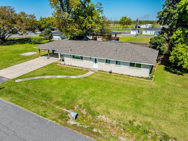 308 North Willow, Lockport, LA 70374