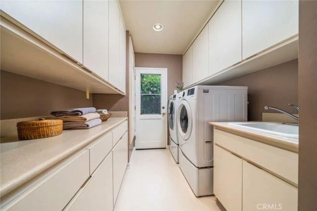 1382 Via Zurita Street, Claremont, CA 91711