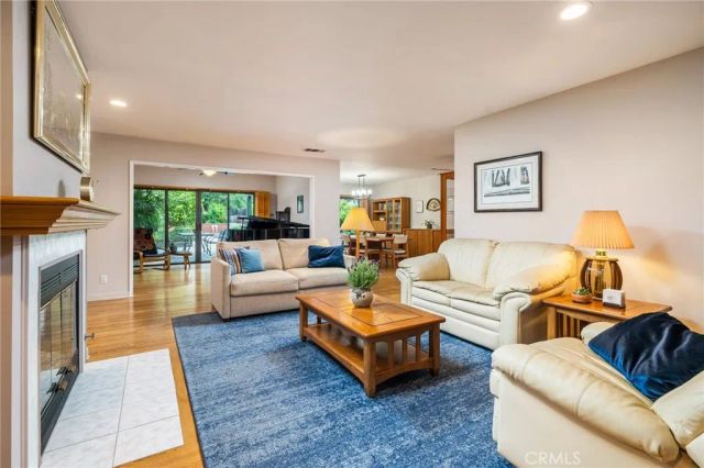 1382 Via Zurita Street, Claremont, CA 91711