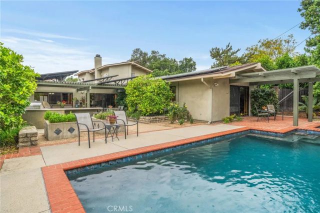 1382 Via Zurita Street, Claremont, CA 91711