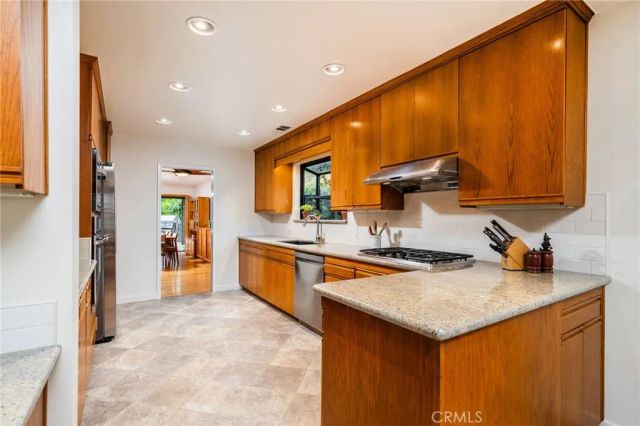 1382 Via Zurita Street, Claremont, CA 91711