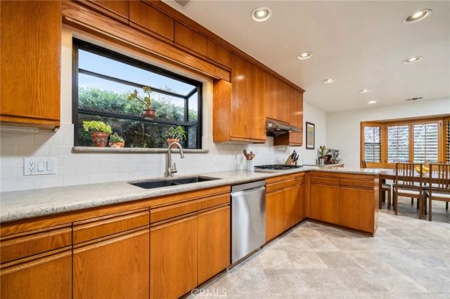 1382 Via Zurita Street, Claremont, CA 91711