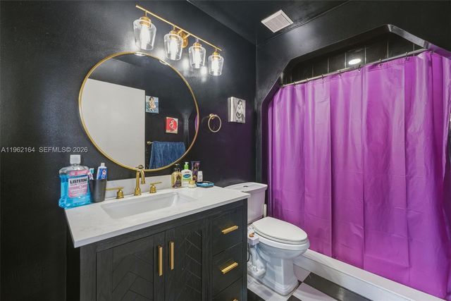 235 SW 159th Way, Sunrise, FL 33326