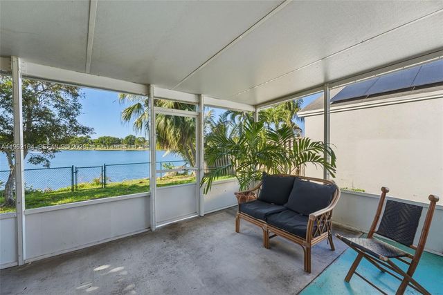 235 SW 159th Way, Sunrise, FL 33326